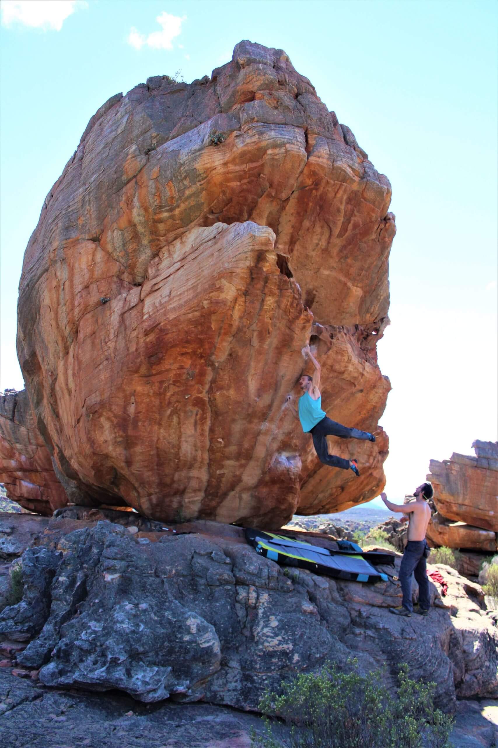 https://www.flashed.com/wp-content/uploads/2021/03/CarlosTkacz@boulderbushido_StephanieLetourneau_@aliveamongmountains_Shosholoza8a_Rocklands_SouthAfrica-scaled.jpg